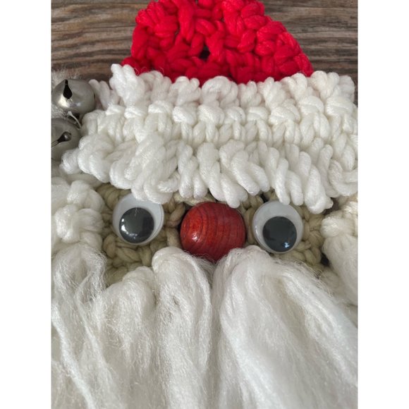 Vintage 1970s Macrame' Santa Clause Face Wall Hanging - Picture 9 of 10